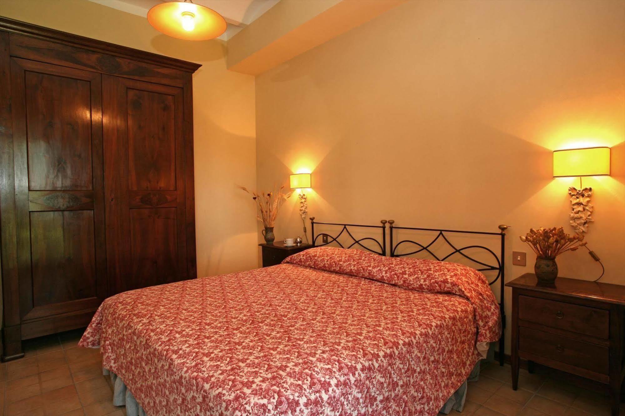 Poggiovalle Tenuta Italiana Belvedere  Bagian luar foto